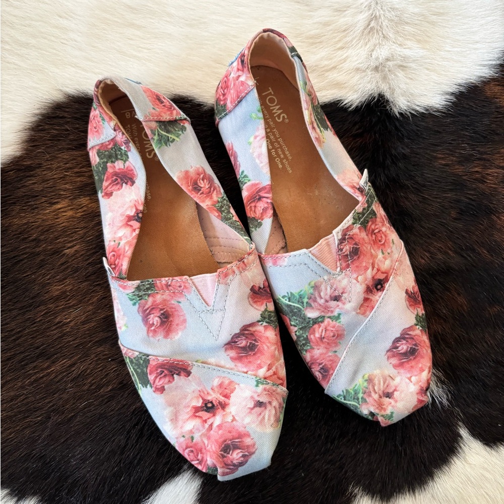 TOMS Women's Floral Canvas Flats - Pink and Green